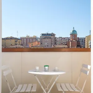 Scandellari Apartments - Stylish Stay For Two Guests , Bologna Italien